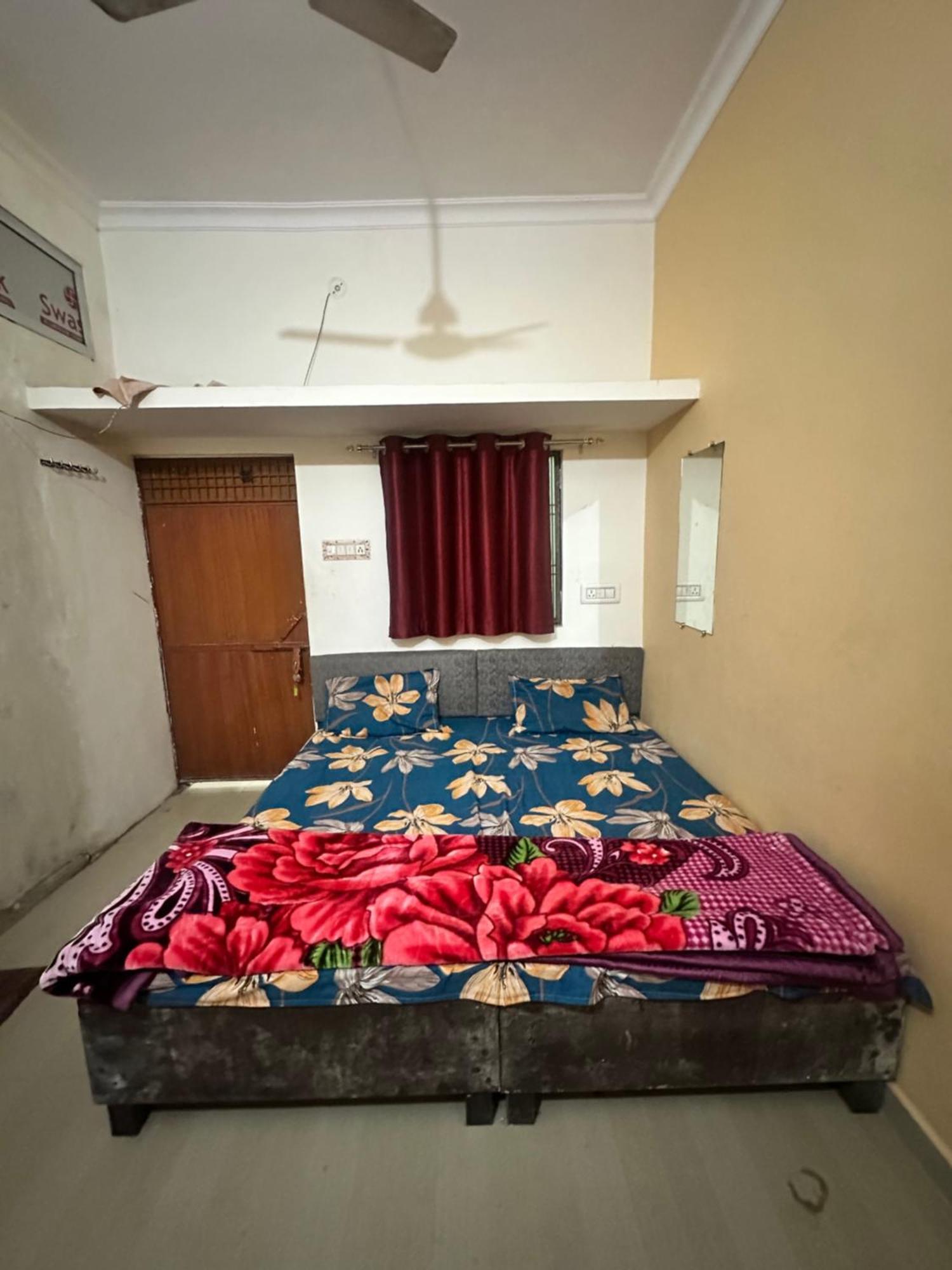 Khatu Shyam Guest House Ayodhya Eksteriør billede
