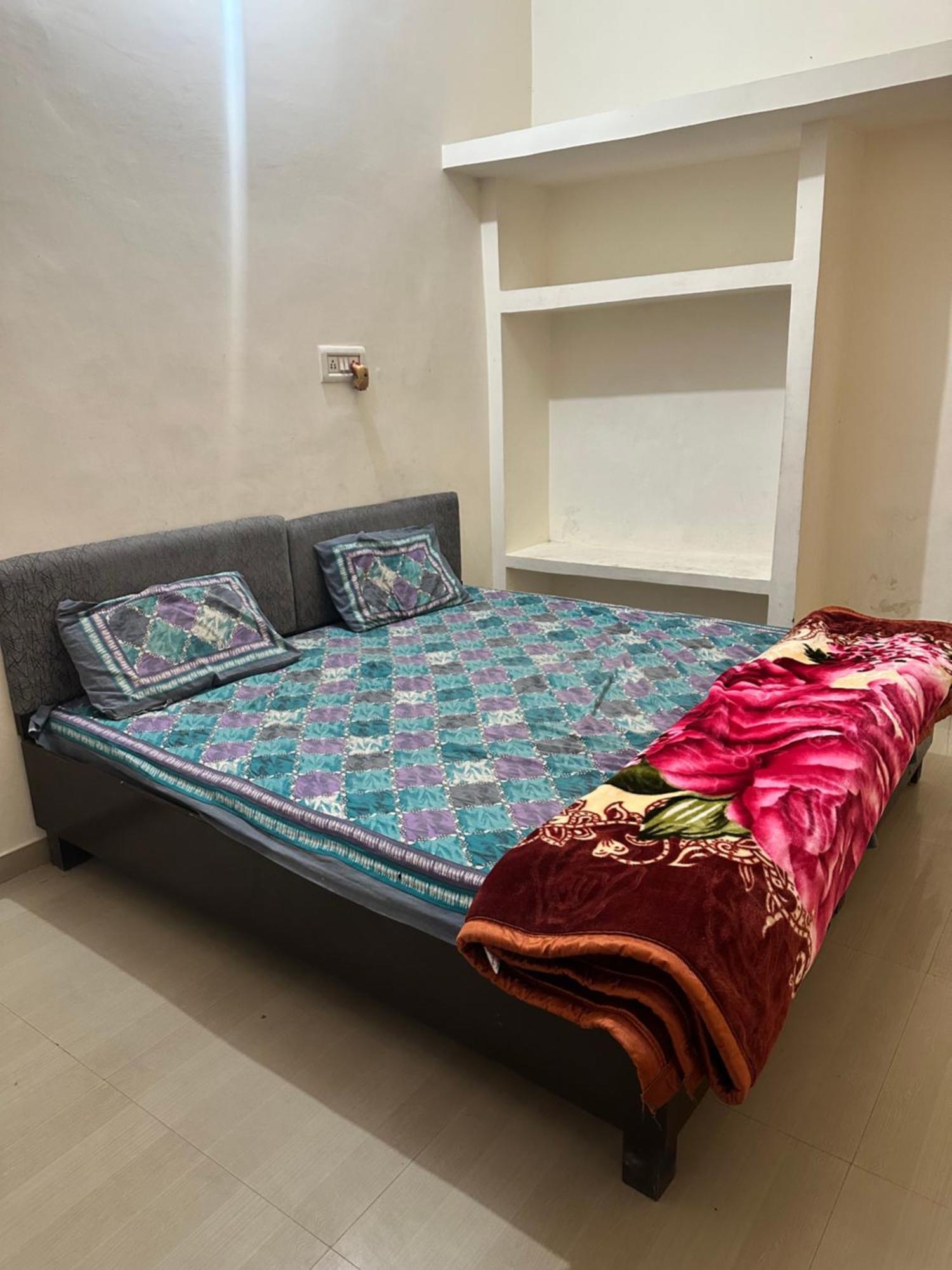 Khatu Shyam Guest House Ayodhya Eksteriør billede